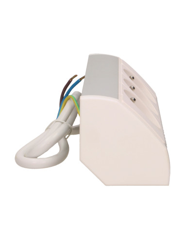 Gniazdo meblowe 3x2P+Z, biało-srebrne