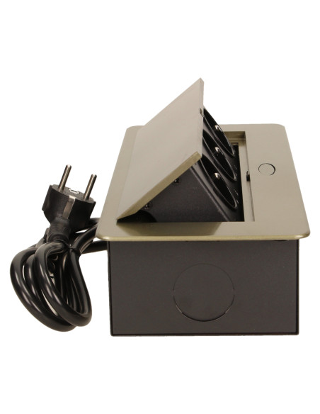 Gniazdo meblowe wpuszczane w blat z płaskim frezowanym rantem i przewodem 1,5m, 3x2P+Z, mosiądz